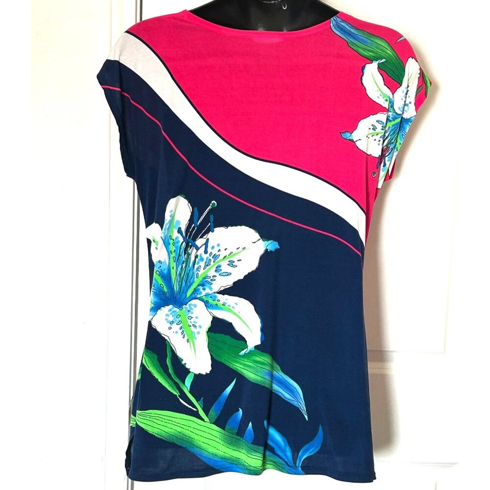 Floral Print Short Sleeve Tunic Top With Scoop Neck - Picture 4 of 6